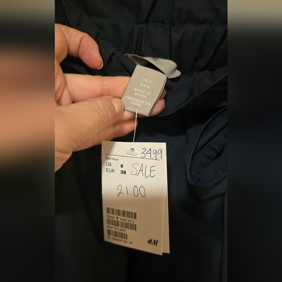 NWT Midi Skirt Size 6 Navy Blue - Picture 3 of 3